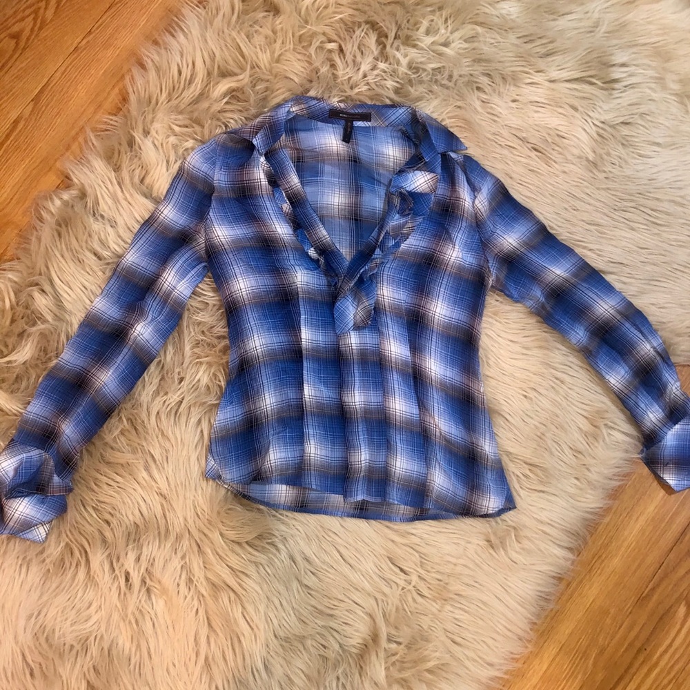 Bcbg long sleeve ruffle blouse